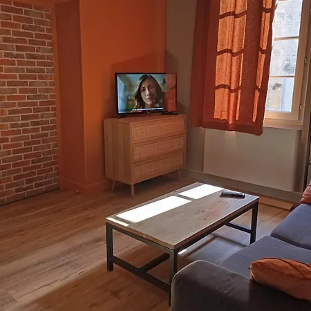Historic Heart Of Apartment