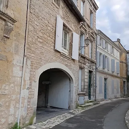 Historic Heart Of Apartment *